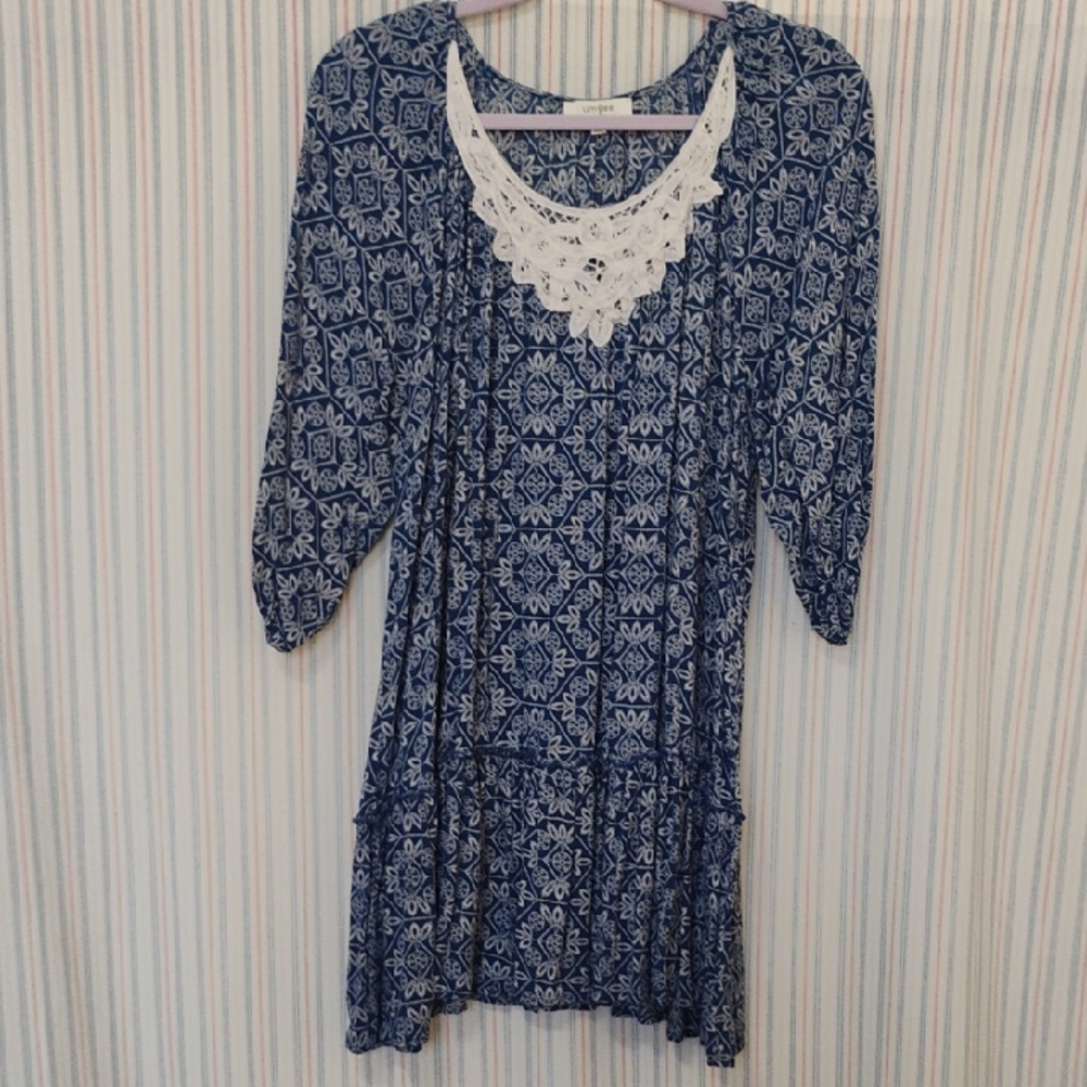 Umgee Blue With White Floral Print Flowy Dress  M